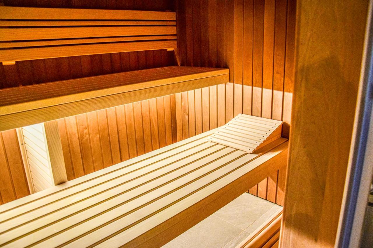 Wellness&Spa Hotel Astorya Баня Лука Екстериор снимка