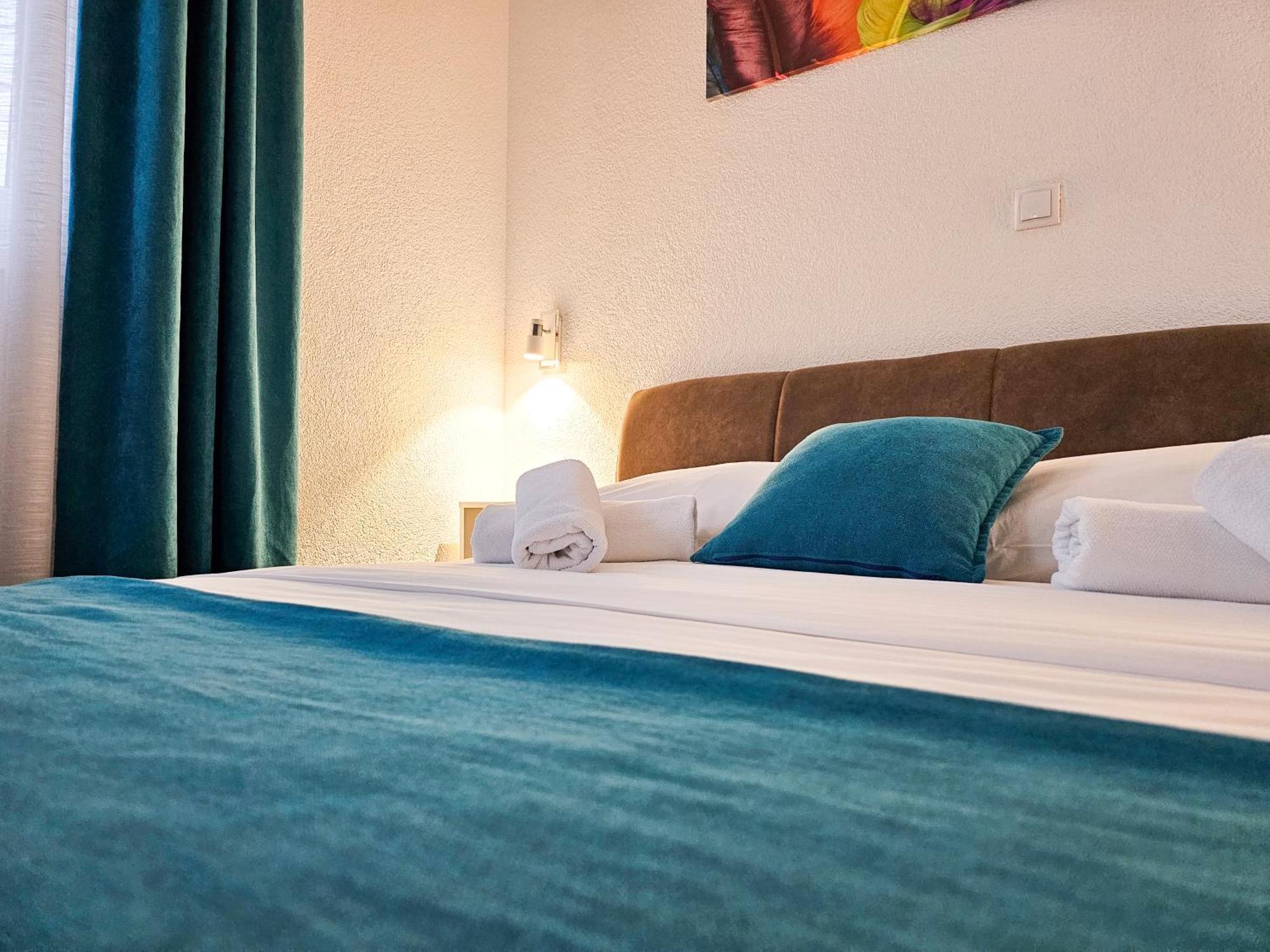 Wellness&Spa Hotel Astorya Баня Лука Екстериор снимка